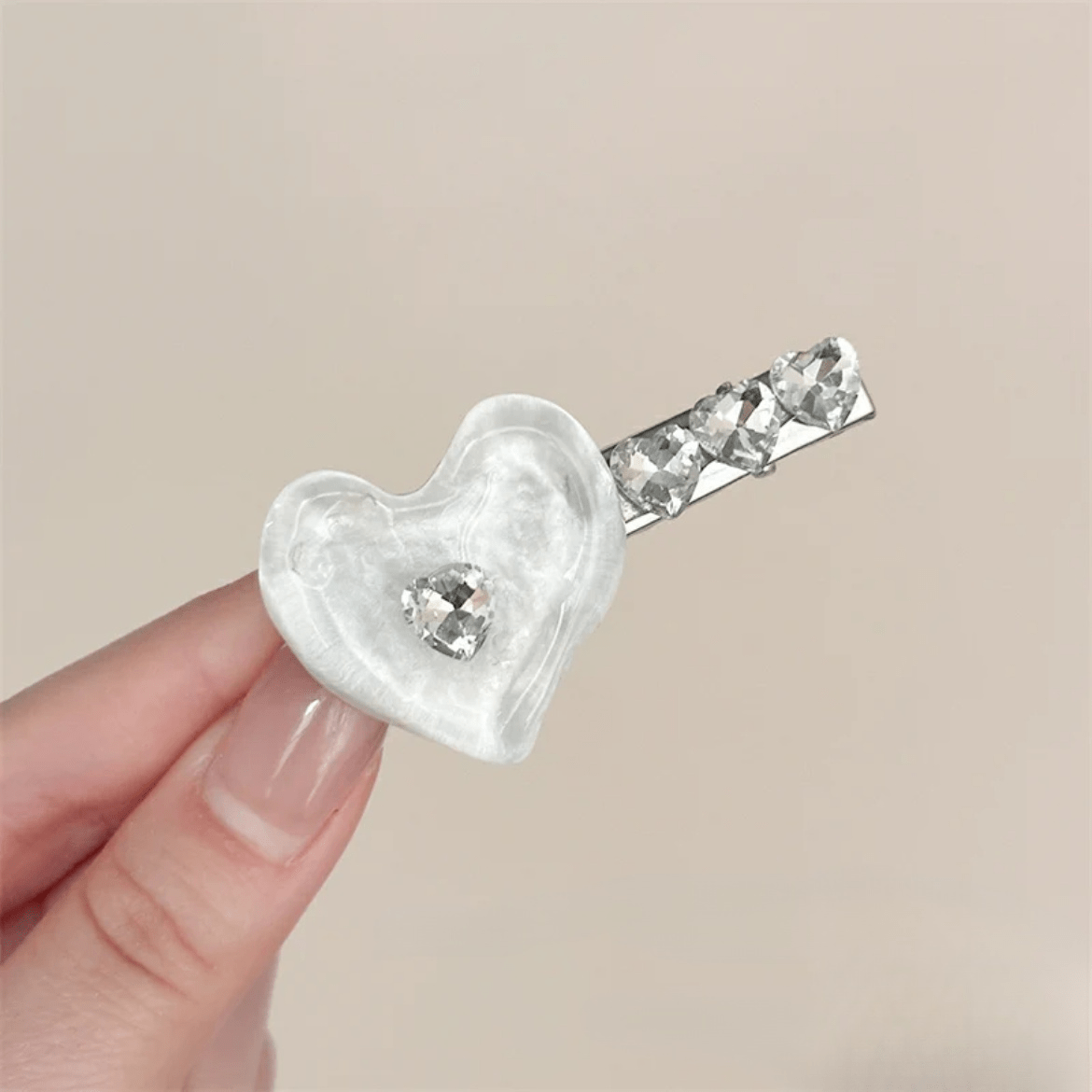 Chic Rhinestone Heart Resin Hair Clip