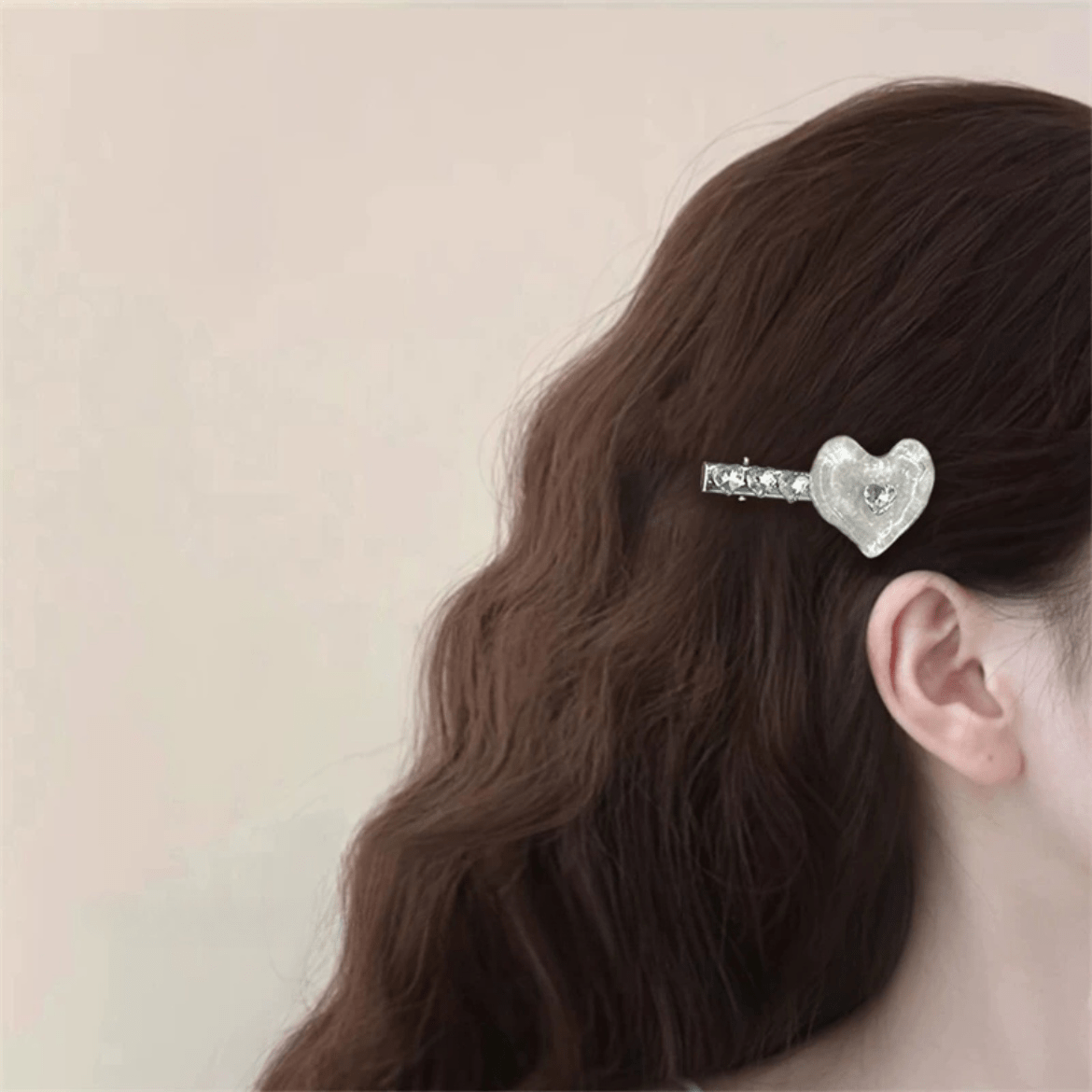 Chic Rhinestone Heart Resin Hair Clip