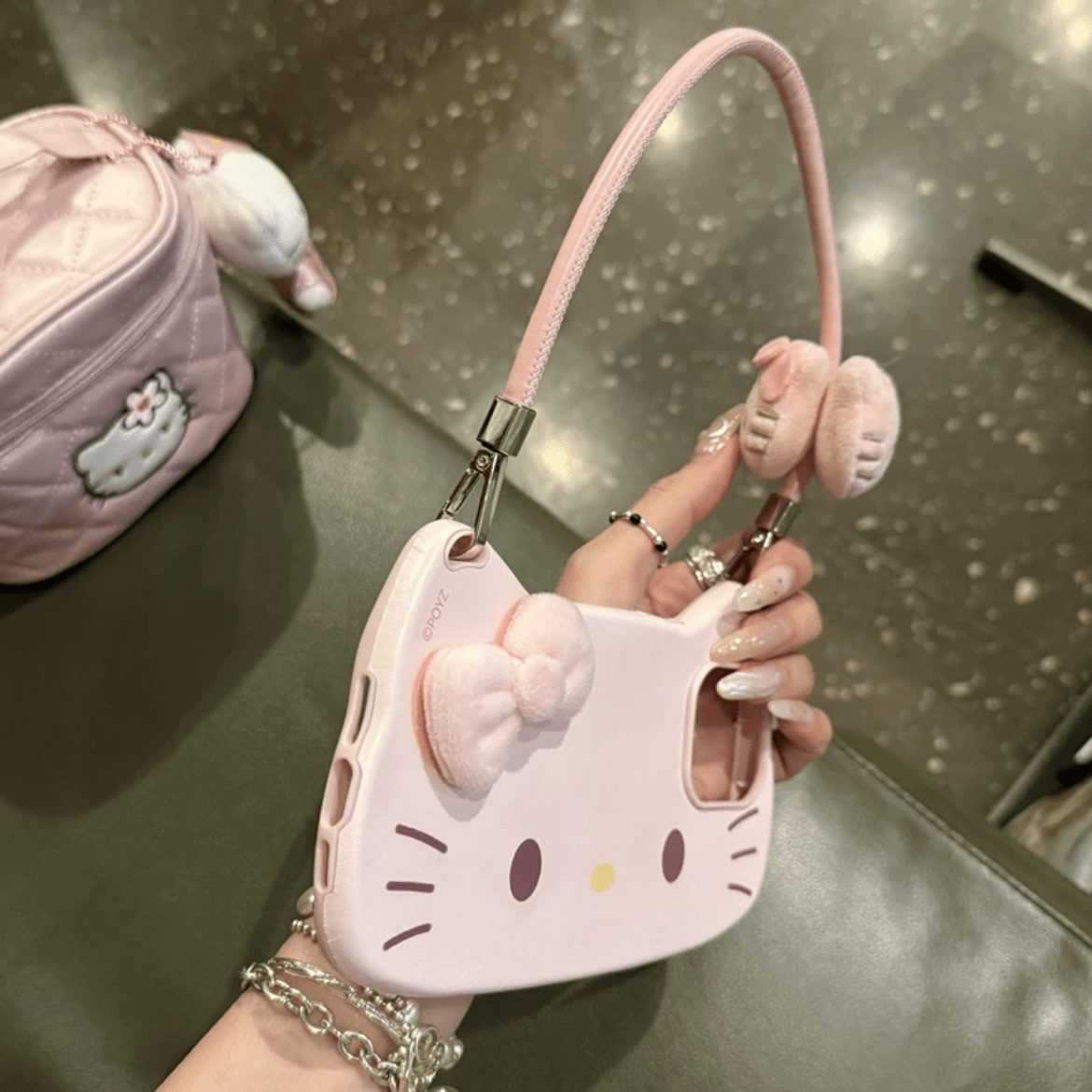 Chic Sanrio Hello Kitty Plush Bowknot Handbag iPhone Case