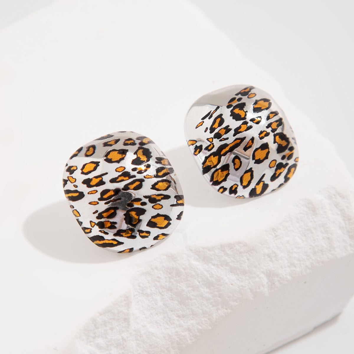 Chic Silver Tone Leopard Square Stud Earrings