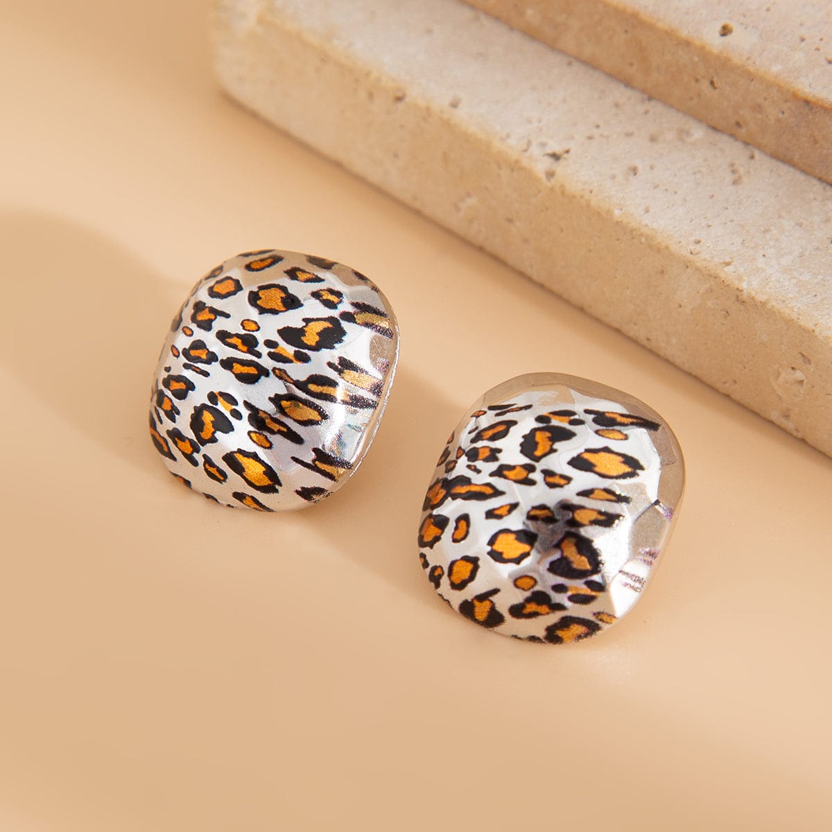 Chic Silver Tone Leopard Square Stud Earrings