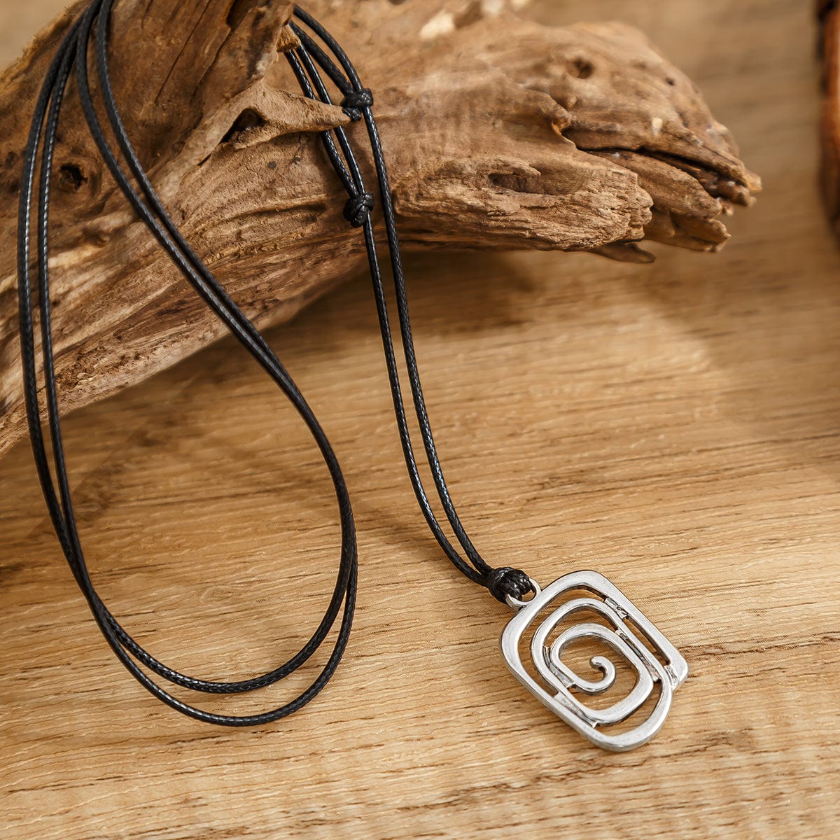 Chic Spiral Square Wax Cord String Necklace