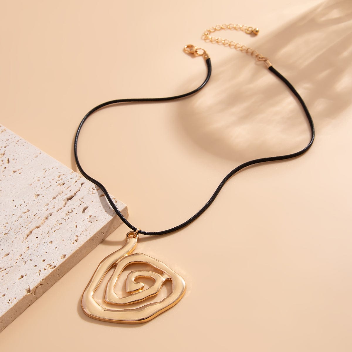 Chic Spiral Triangle Wax Cord String Necklace