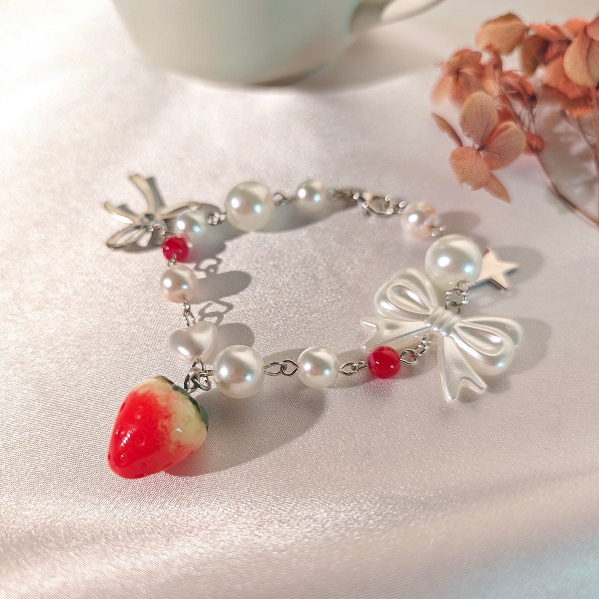 Chic Strawberry Star Charm Bowknot Pearl Chain Bracelet