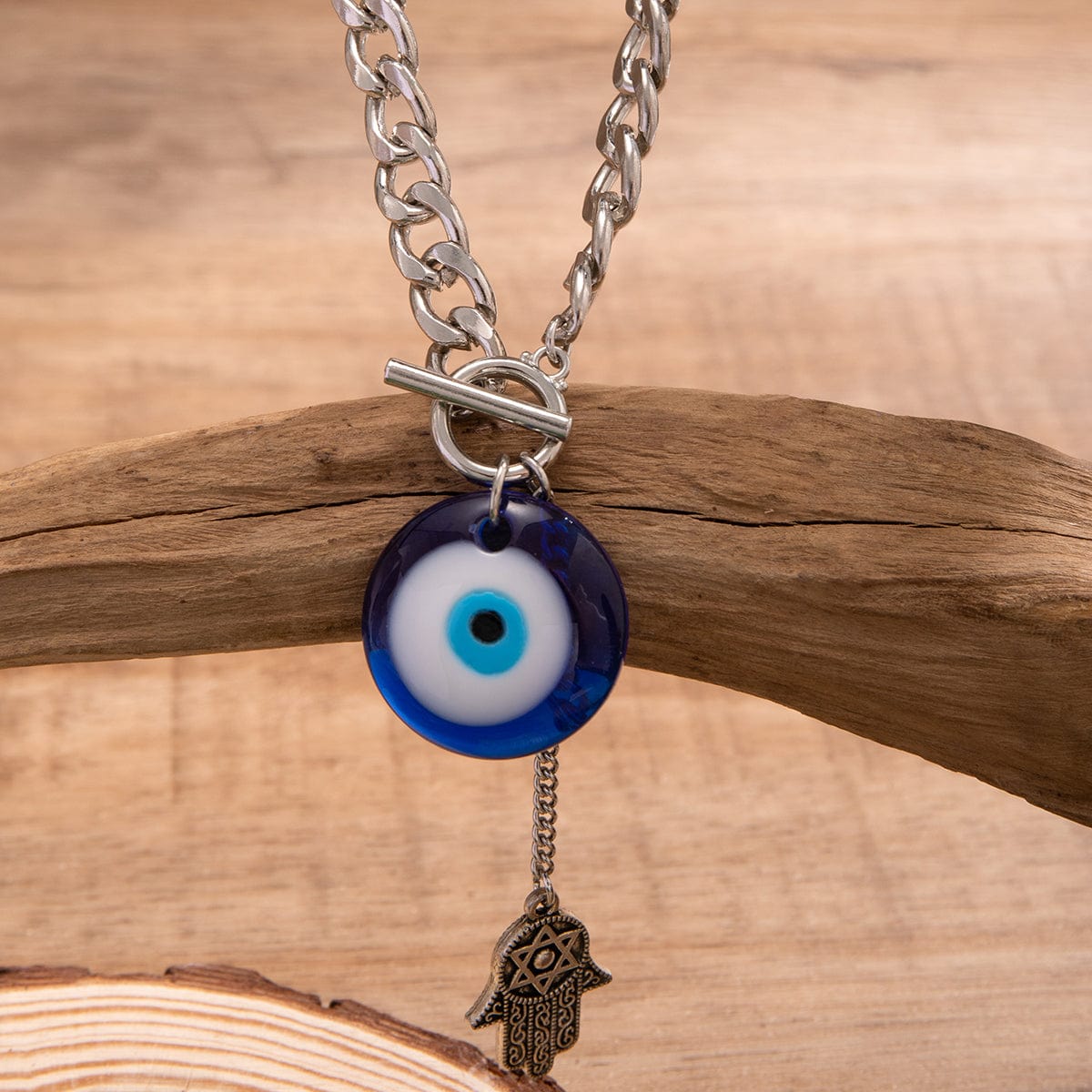 Chic Toggle Clasp Evil Eye Hamsa Curb Chain Necklace - ArtGalleryZen