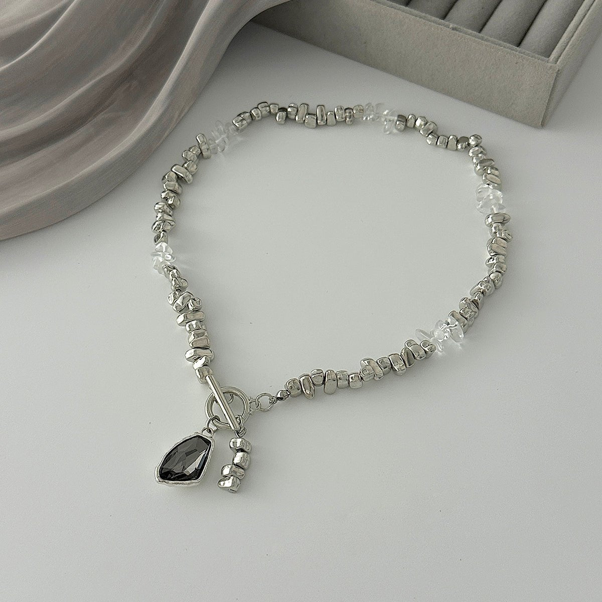 Chic Toggle Clasp Rhinestone Pendant Pearl Irregular Beaded Necklace - ArtGalleryZen