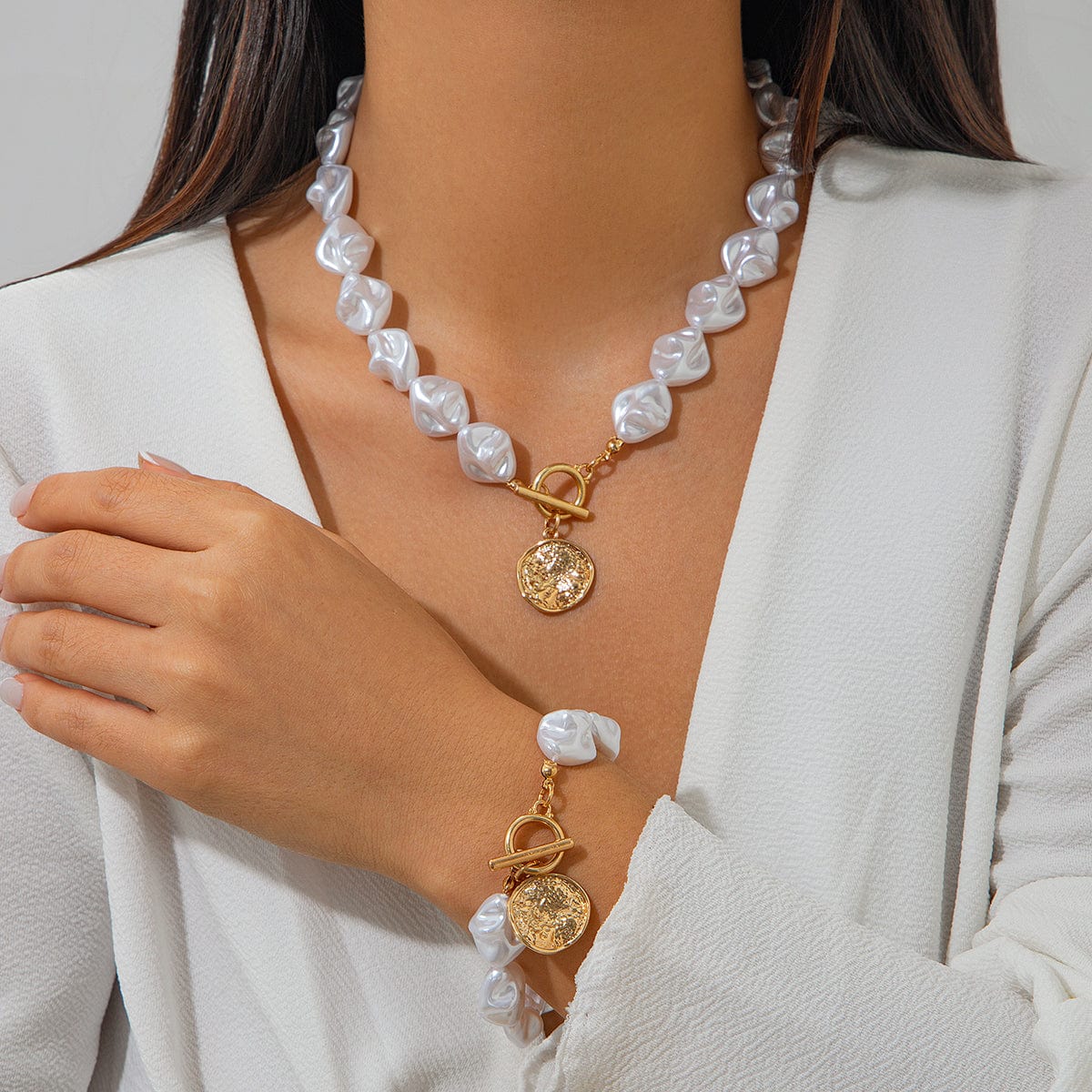 Chic Toggle Clasp Textured Round Disk Pendant Irregular Pearl Chain Necklace Bracelet - ArtGalleryZen