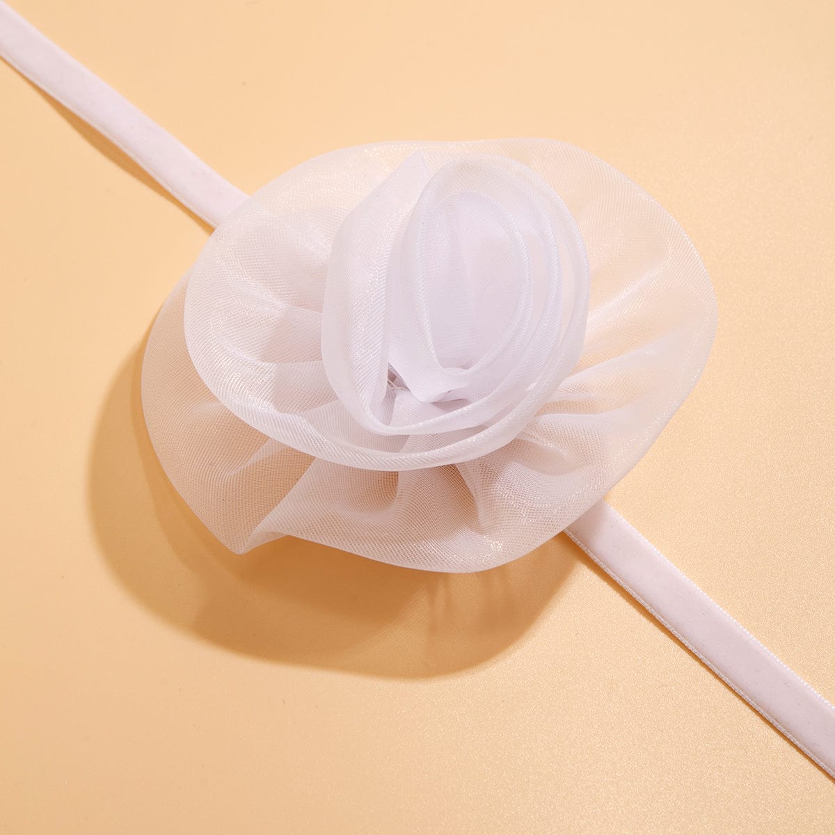 Chic White Mesh Flower Velvet Collar Choker Necklace - ArtGalleryZen
