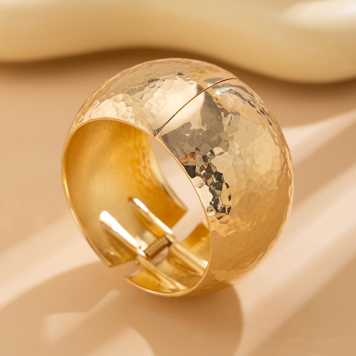 Chunky Gold Silver Tone Hammered Wide Cuff Bangle Bracelet - ArtGalleryZen