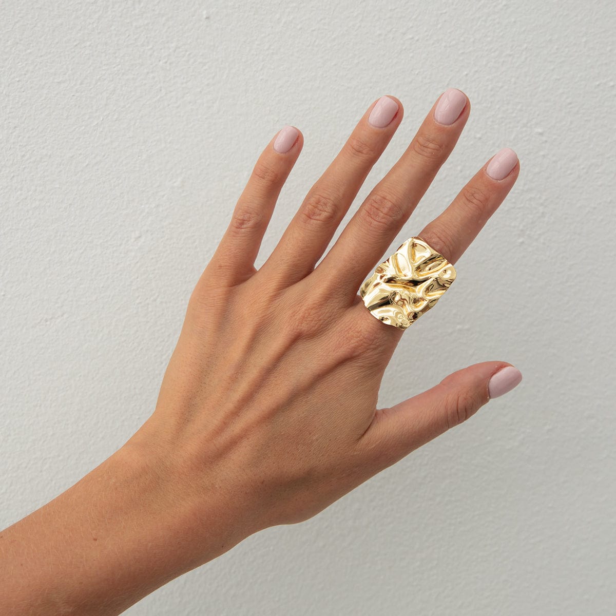 Chunky Gold Silver Tone Pleated Square Ring - ArtGalleryZen