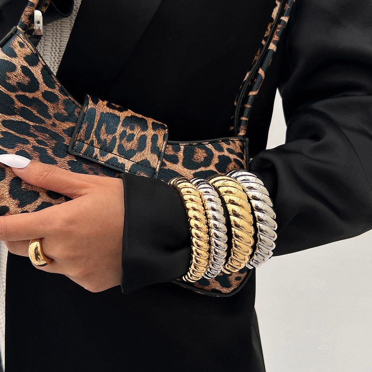 Classic Gold Silver Tone Twisted Bangle Bracelet Set - ArtGalleryZen