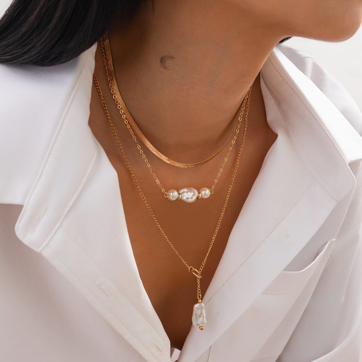 Classic Layered Irregular Pearl Pendant Snake Chain Necklace Set