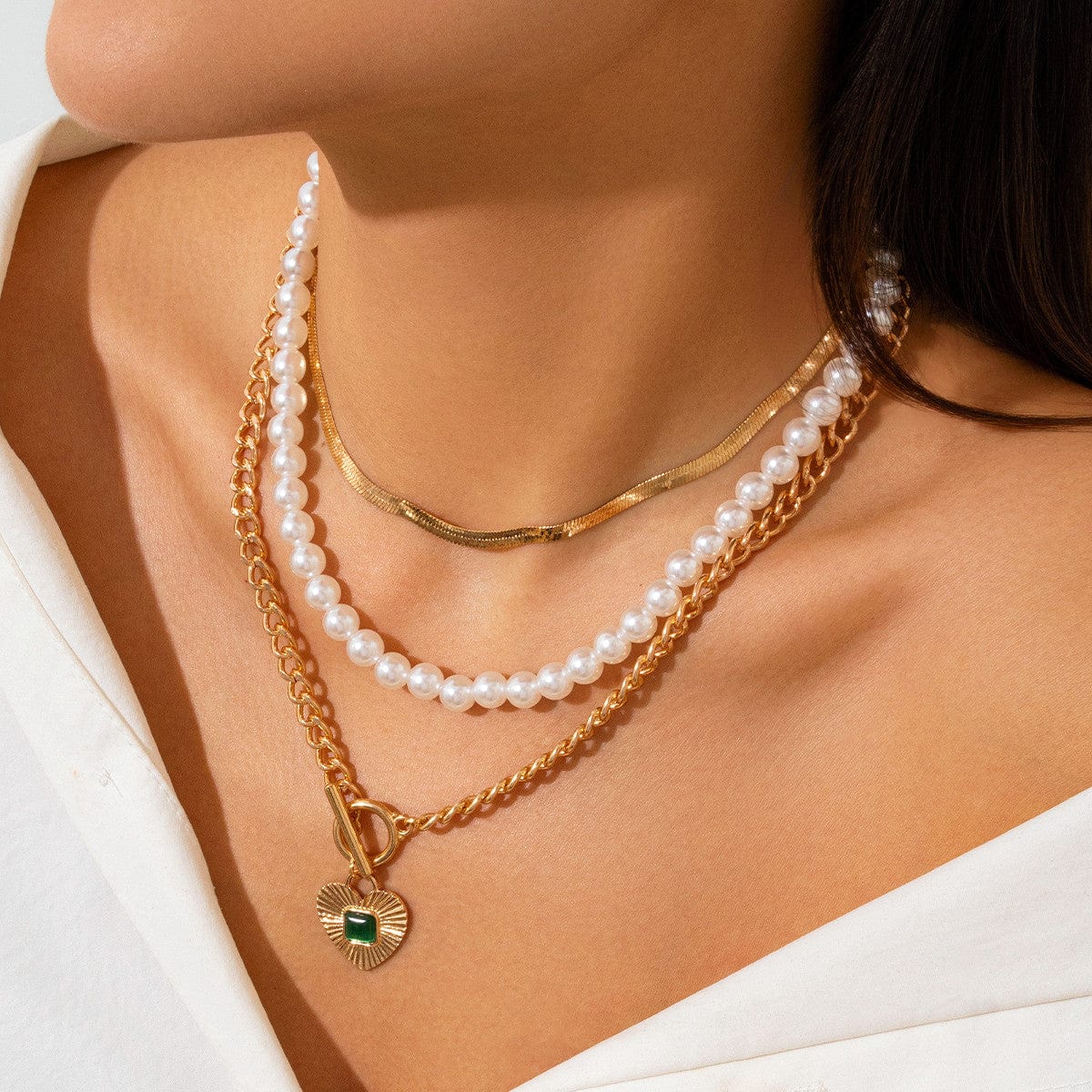 Classic Toggle Clasp Layered Heart Pendant Pearl Snake Chain Necklace Set