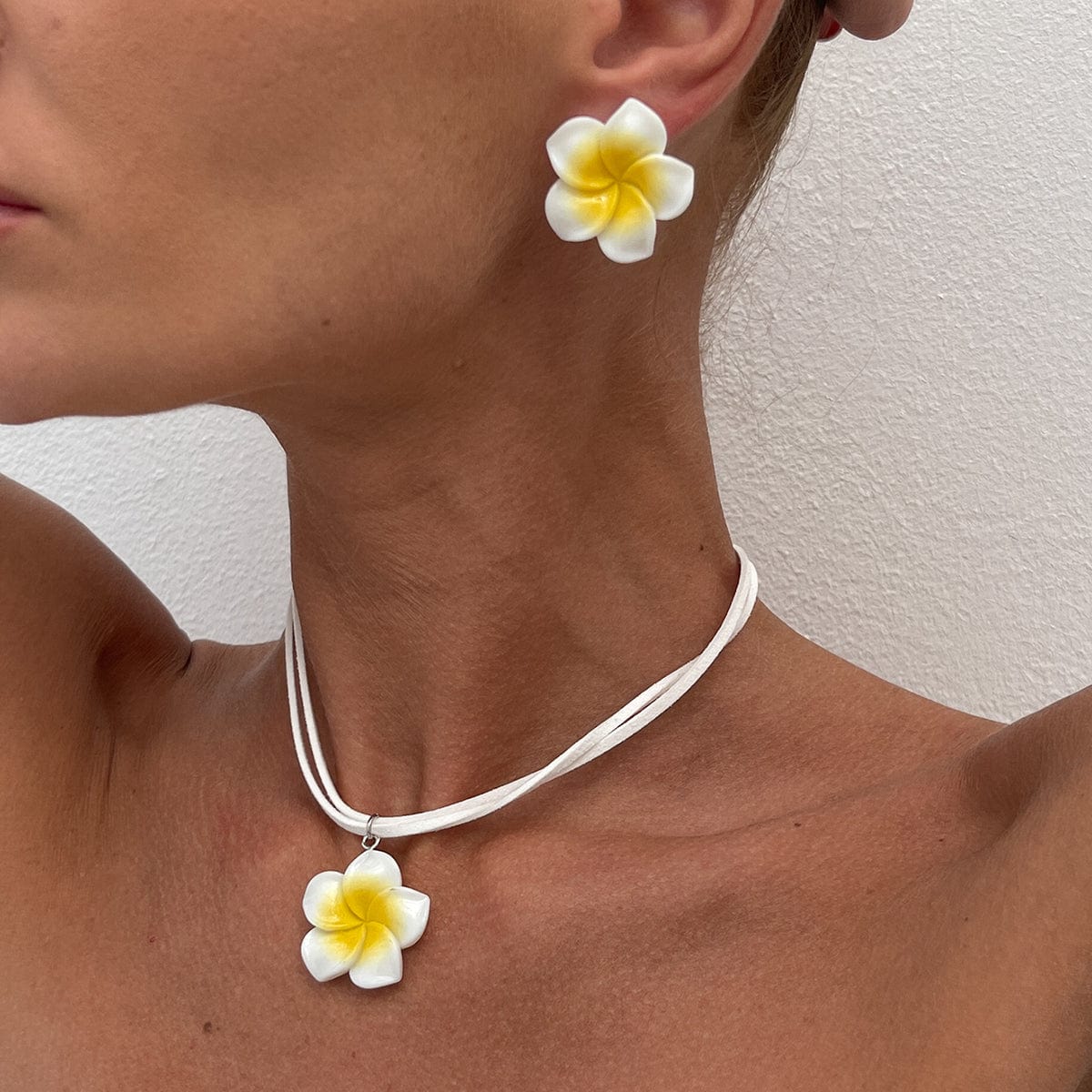 Colorful Flower Velvet Necklace Earrings Set - ArtGalleryZen