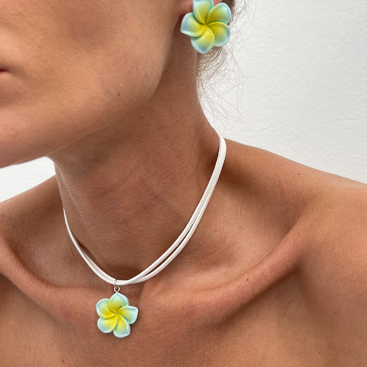 Colorful Flower Velvet Necklace Earrings Set - ArtGalleryZen