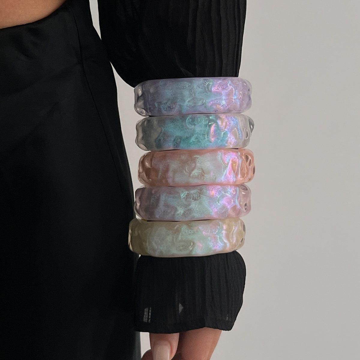 Colorful Glitter Water Ripple Resin Bangle Bracelet