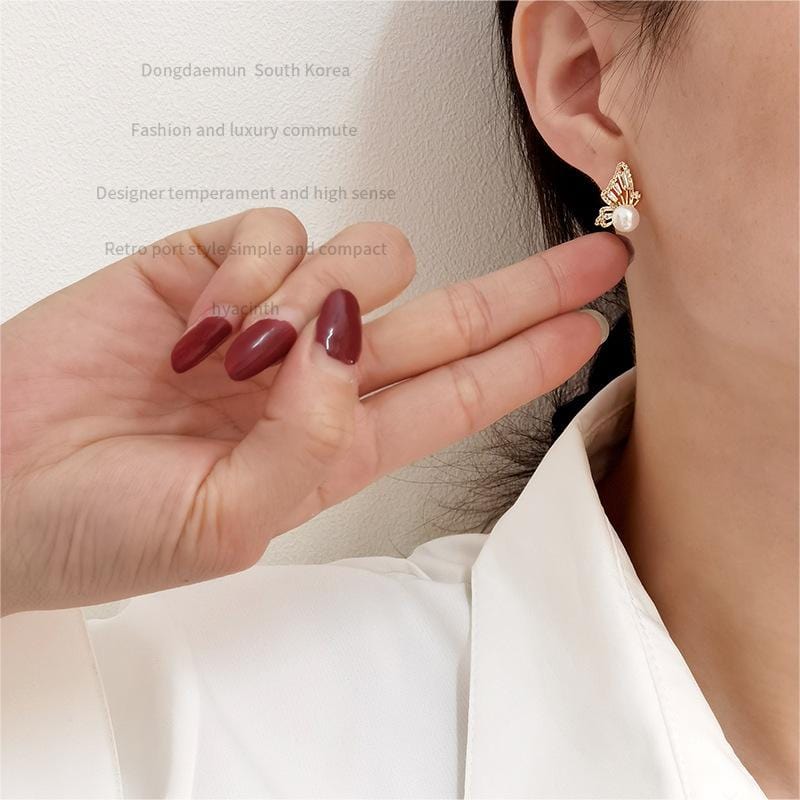 Crystal Butterfly Pearl Earrings - ArtGalleryZen