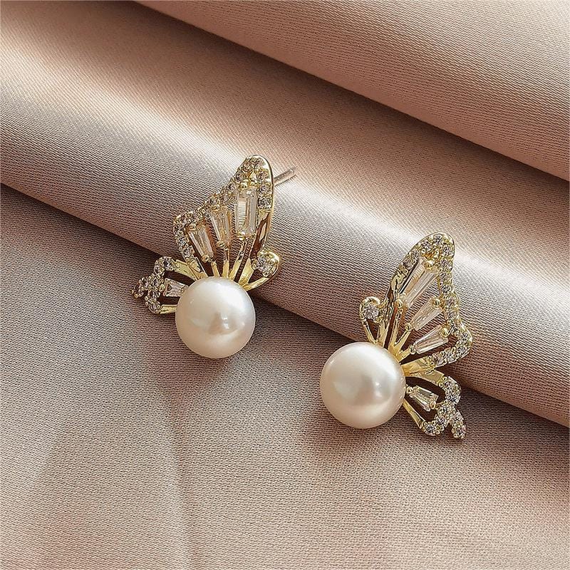 Crystal Butterfly Pearl Earrings - ArtGalleryZen