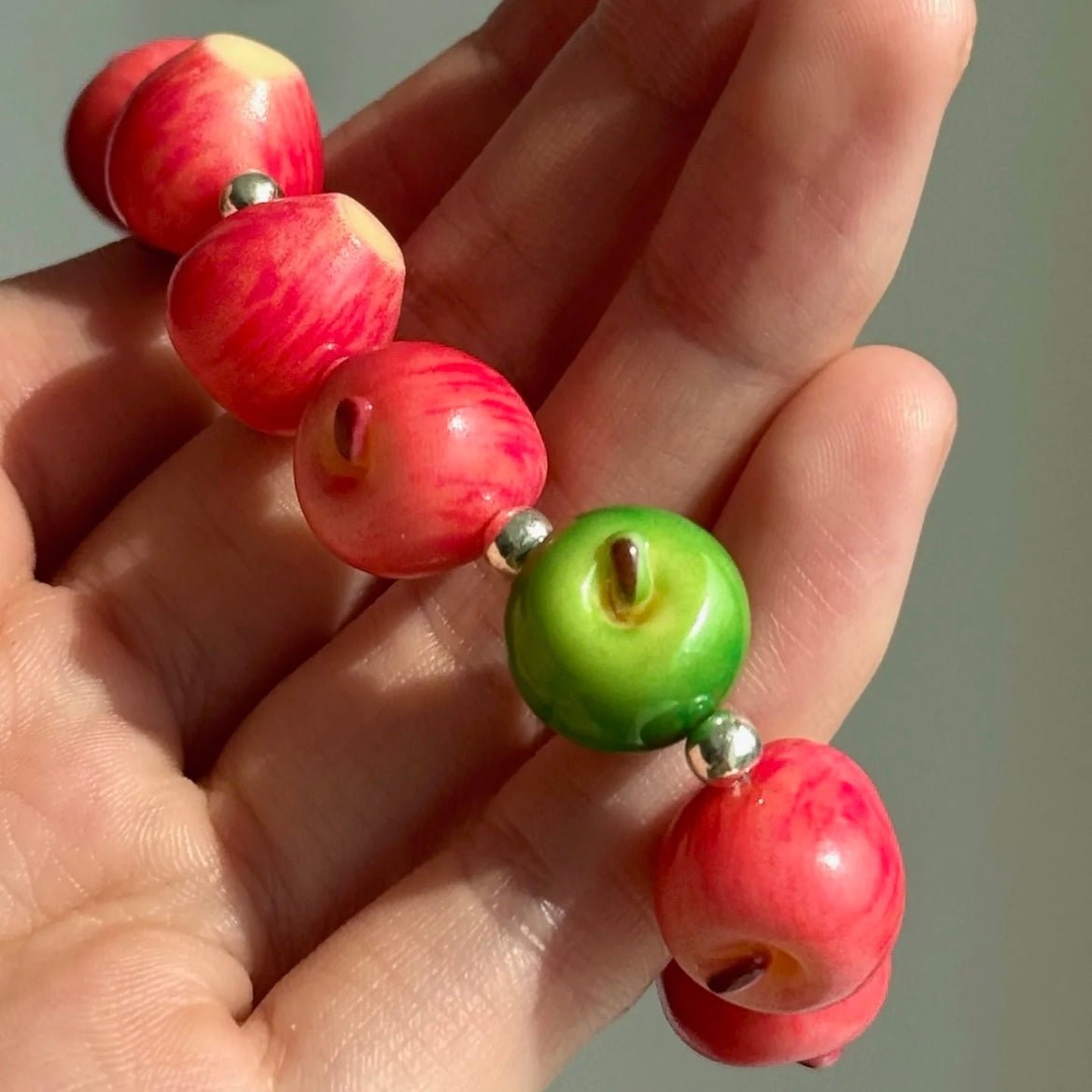 Cute Apple Beaded Bracelet - ArtGalleryZen