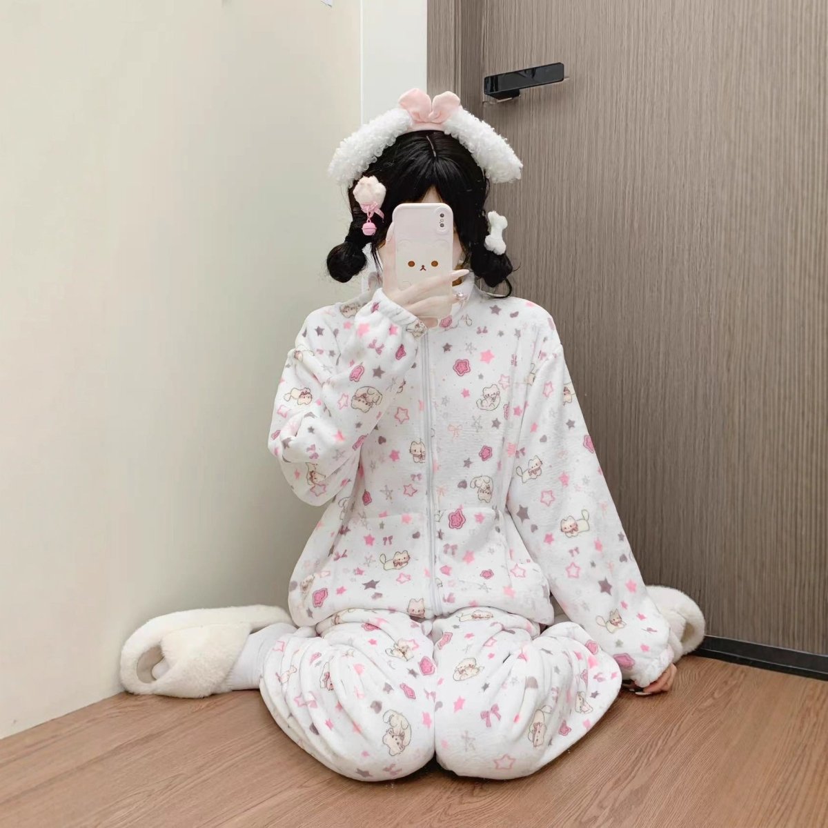 Cute Kitten Star Rilakkuma Winter Fluffy Pajama Set - ArtGalleryZen