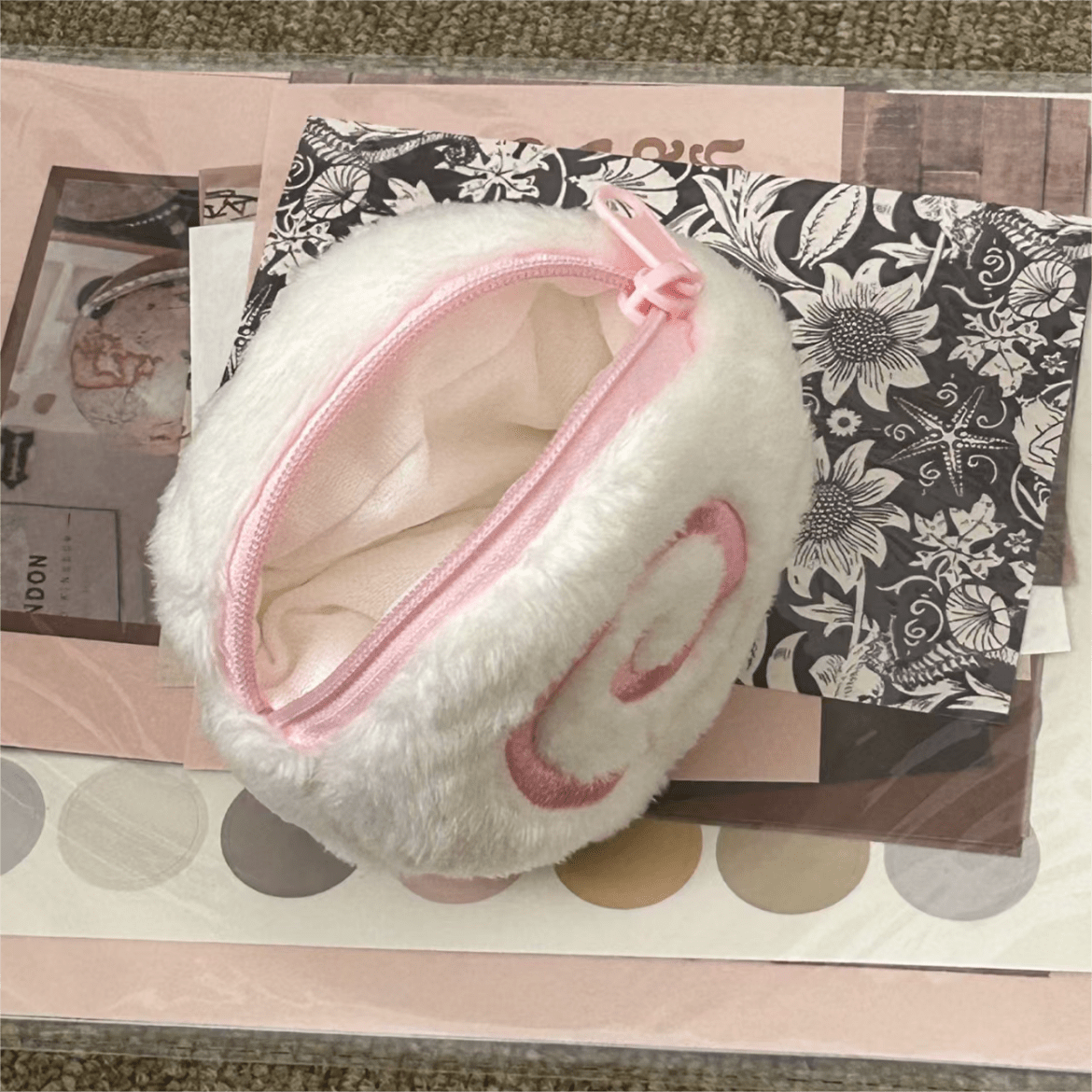 Cute Pink Narutomaki Plush Earphone Case Coin Purse - ArtGalleryZen