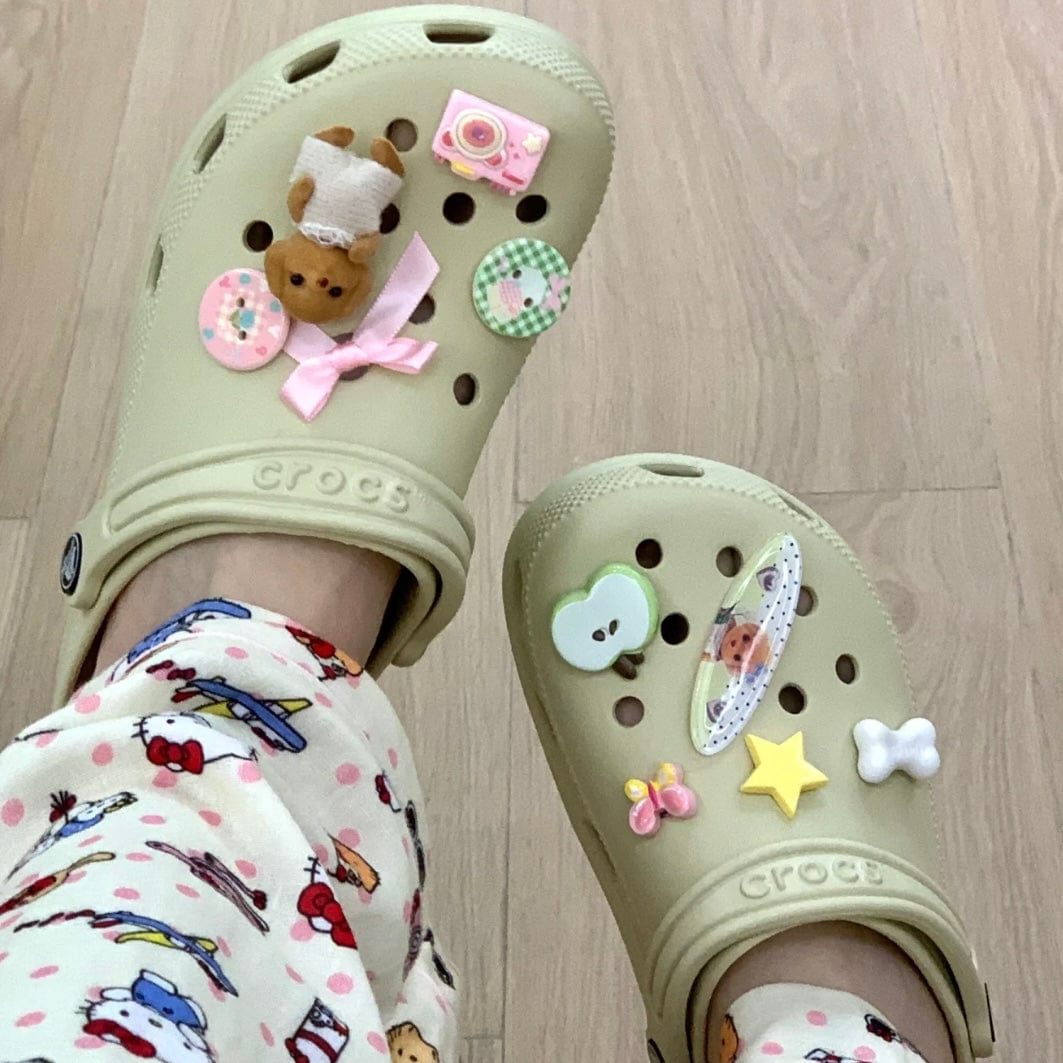 Cute Sylvanian Bowknot Crocs Sandals Decoration Shoe Charms - ArtGalleryZen