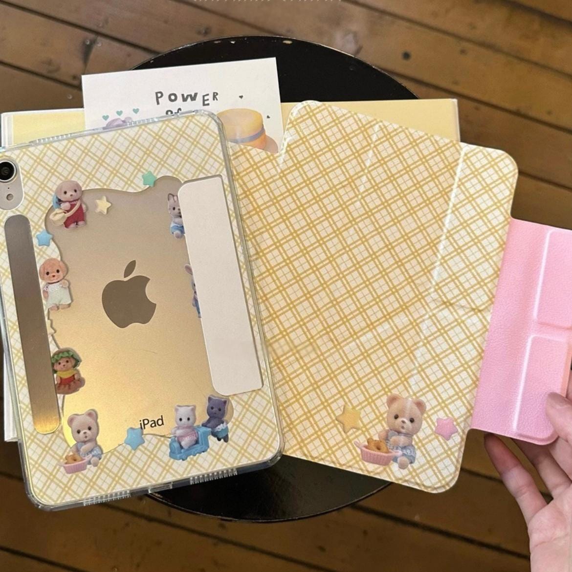 Cute Sylvanian Families Magnetic Detachable iPad Case - ArtGalleryZen