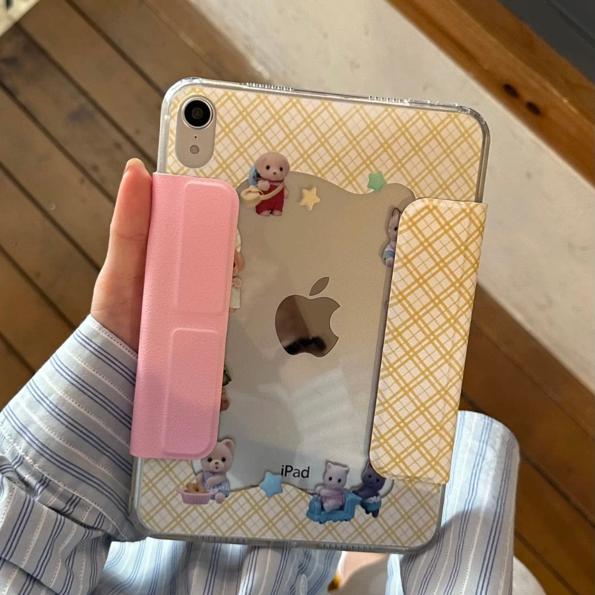 Cute Sylvanian Families Magnetic Detachable iPad Case - ArtGalleryZen