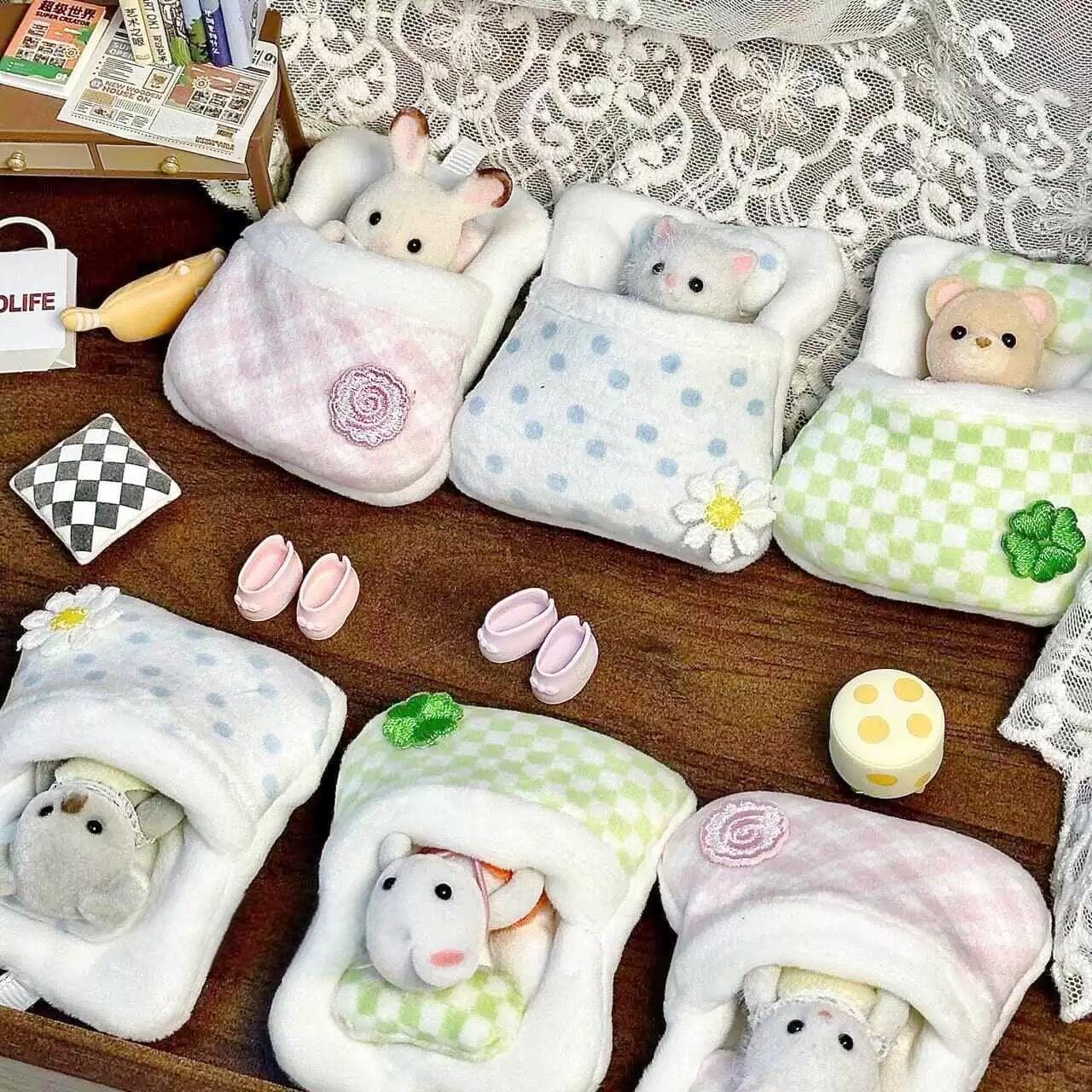 Cute Sylvanian Families Mini Doll Sleeping Bag - ArtGalleryZen