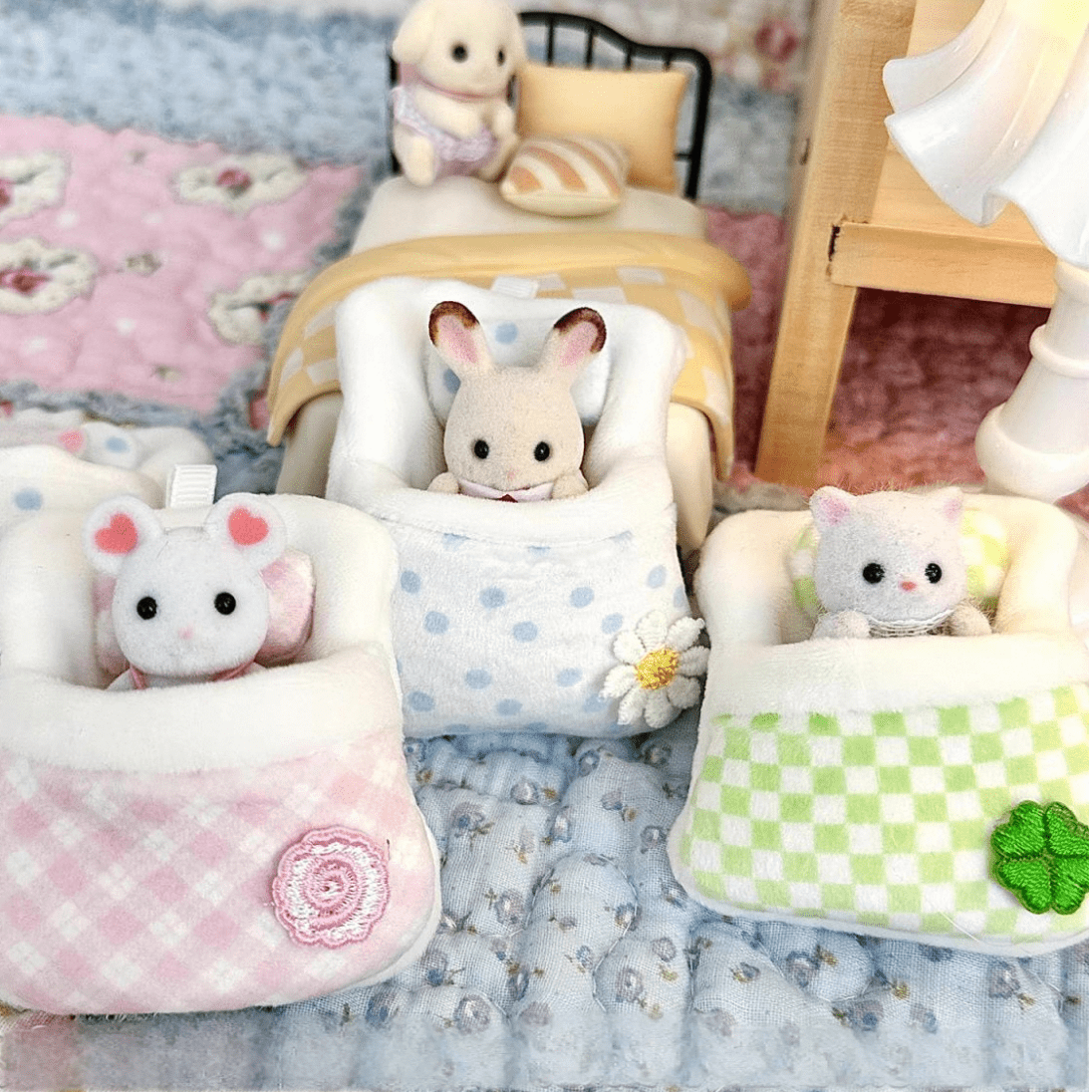 Cute Sylvanian Families Mini Doll Sleeping Bag - ArtGalleryZen