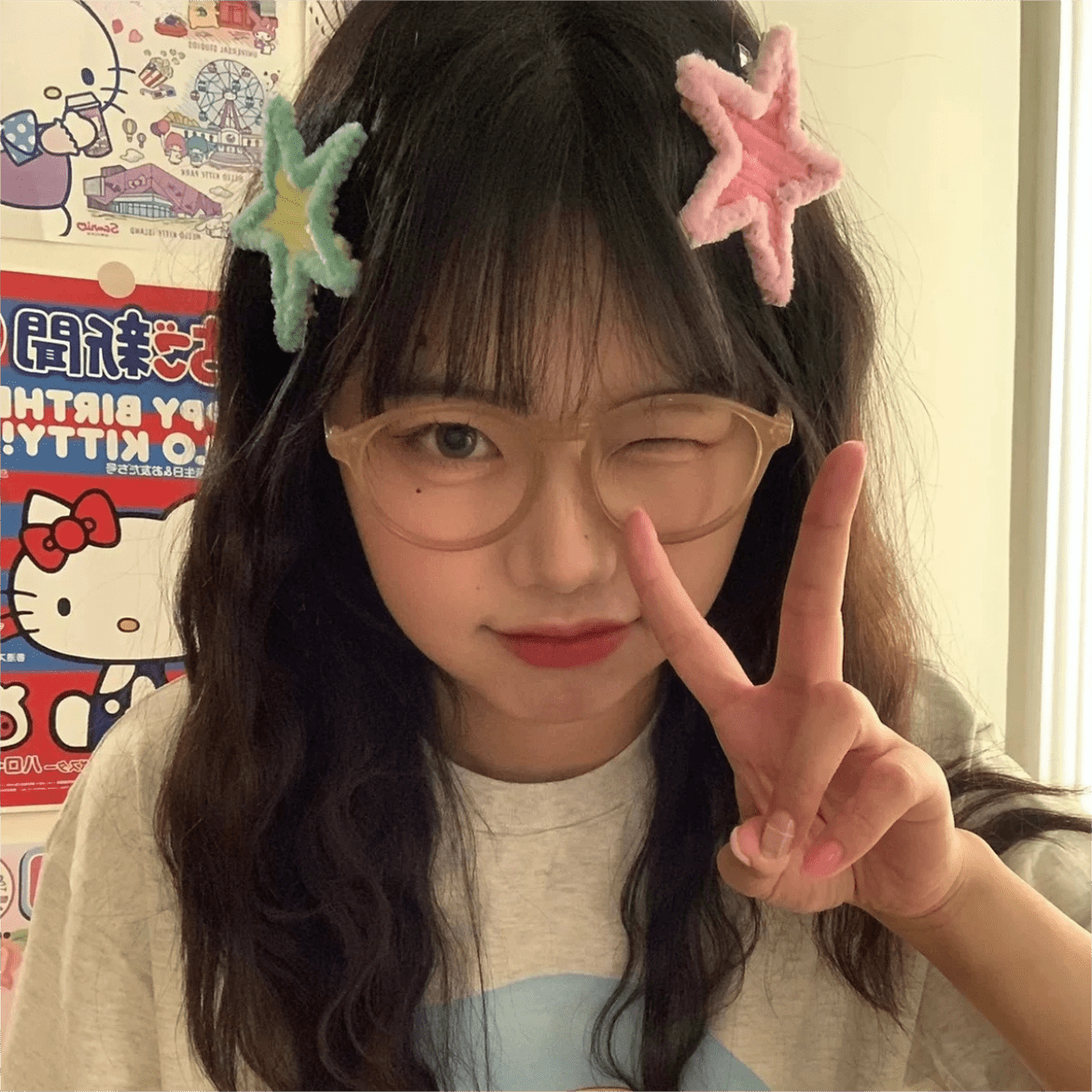 Cute Y2K Plush Star Hair Clip - ArtGalleryZen