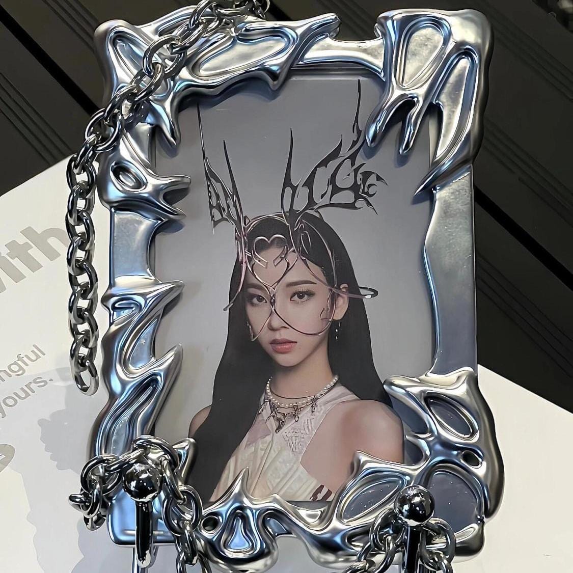 Cyberpunk Irregular Silver Tone Kpop Keychain Photocard Holder - ArtGalleryZen