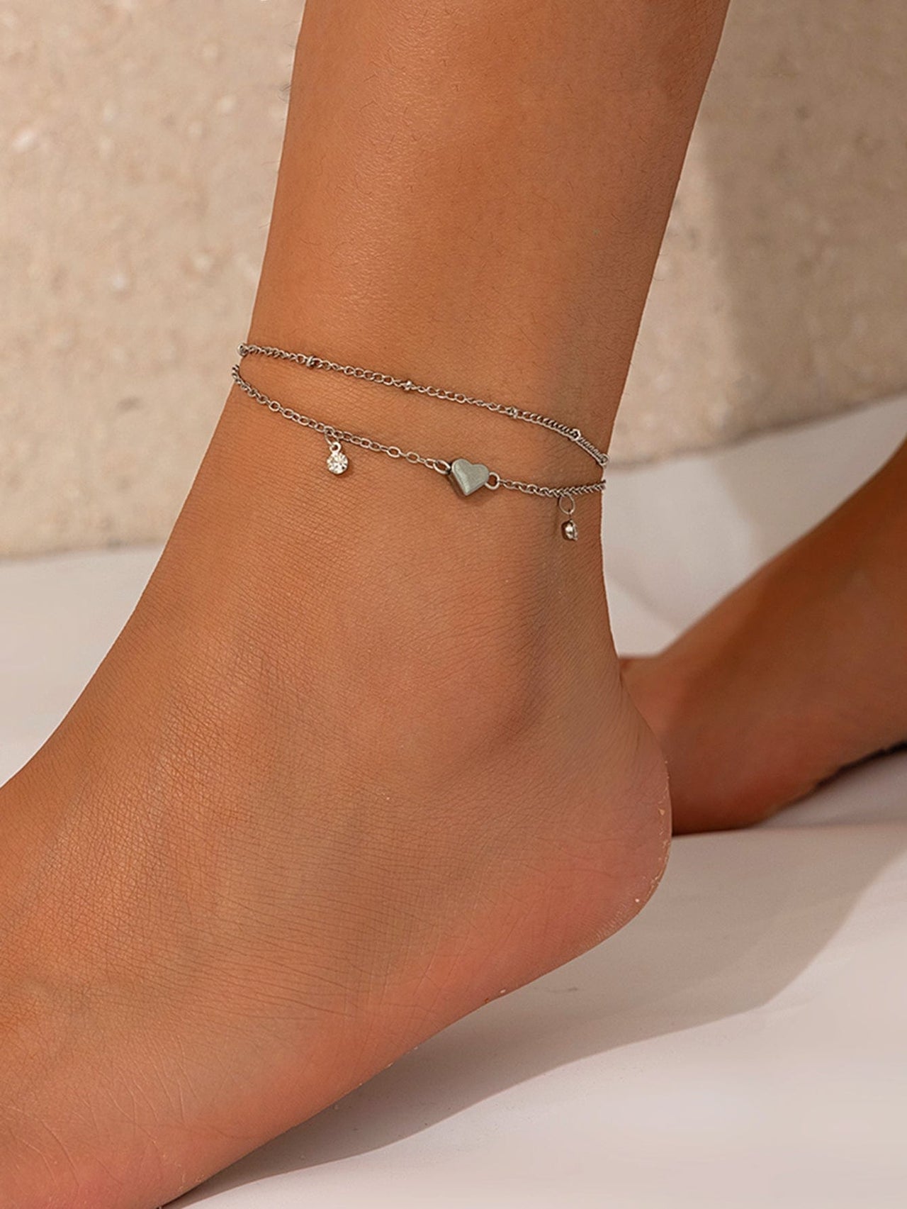 Dainty 2Pcs Rhinestone Heart Charm Saturn Chain Anklet Set