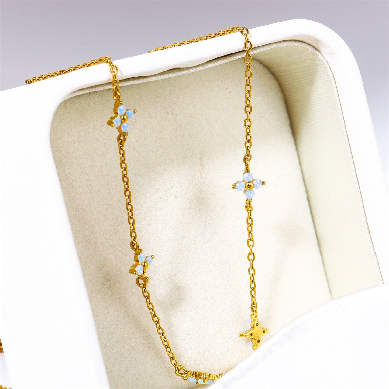 Dainty Handmade 18K Gold Crystal Flower Necklace - ArtGalleryZen