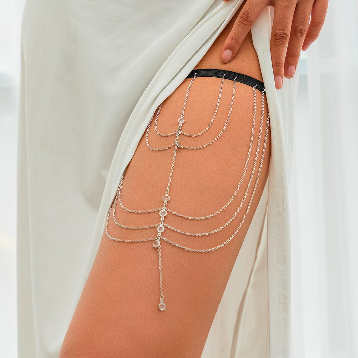 Dainty Layered Crystal Inlaid Elastic Saturn Thigh Leg Chain