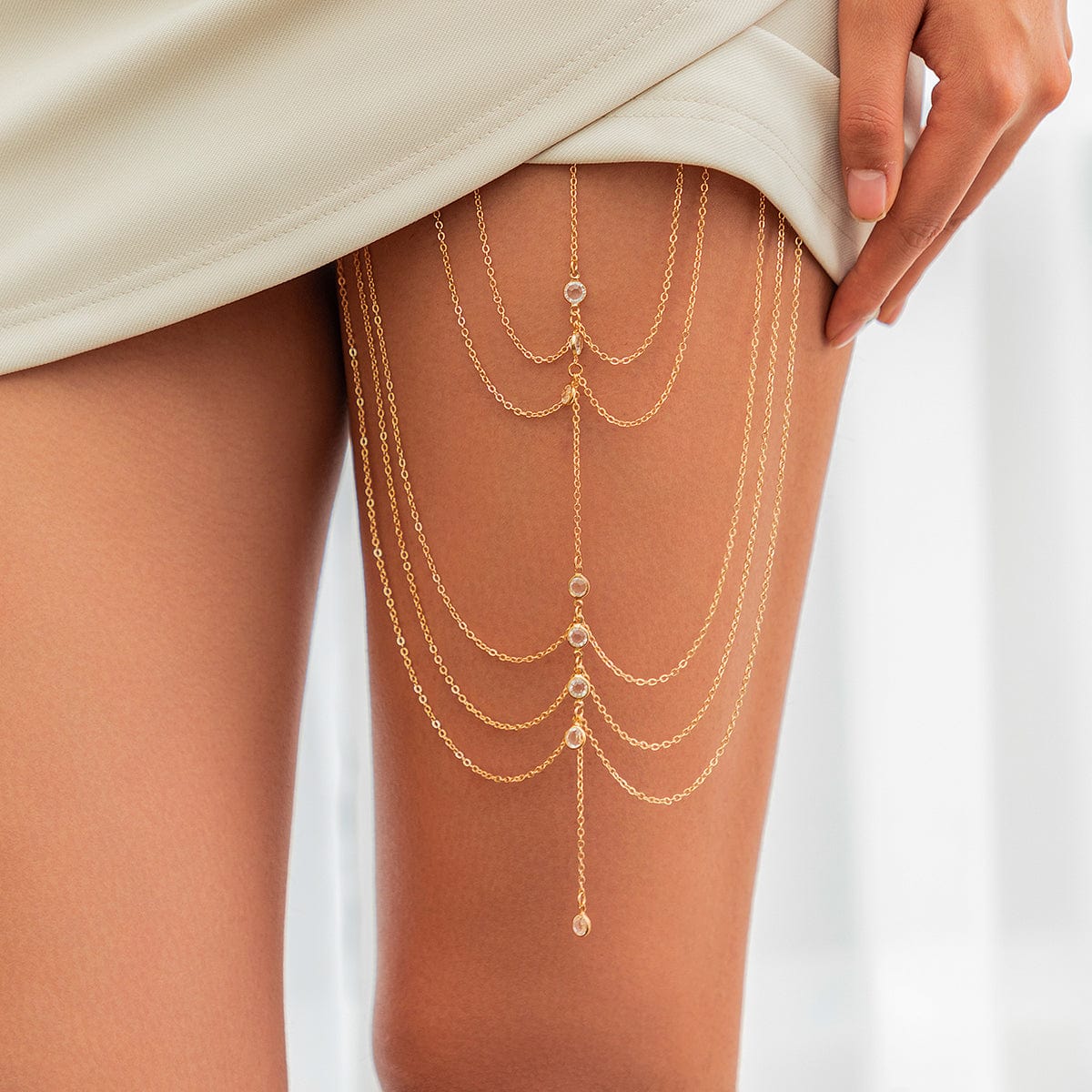 Dainty Layered Crystal Inlaid Elastic Saturn Thigh Leg Chain