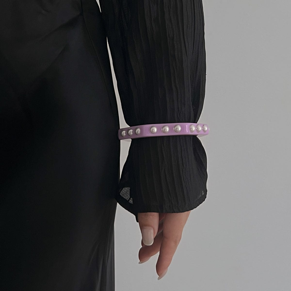 Dainty Polygon Pearl Resin Bangle Bracelet - ArtGalleryZen