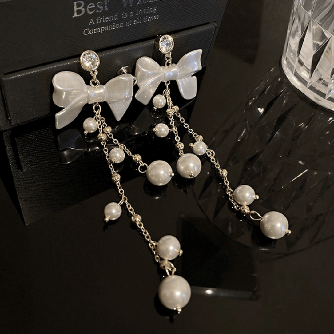 Dainty Rhinestone Inlaid Dangling Bowknot Pearl Earrings