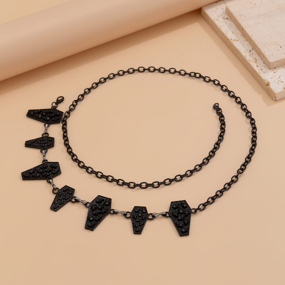 Dark Style Carved Skull Charm Waist Chain