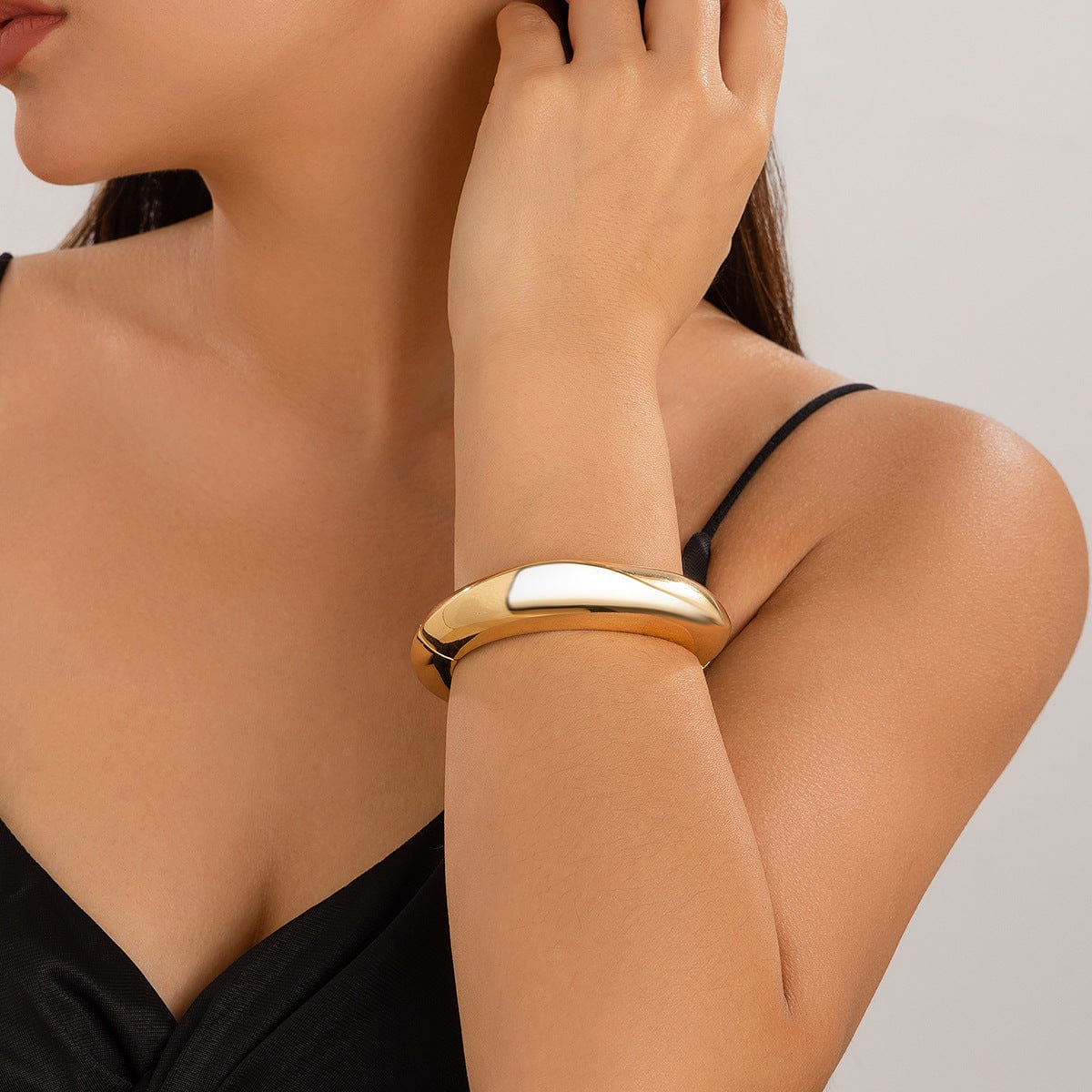 Delicate Gold Silver Plated Irregular Curved Bangle Bracelet