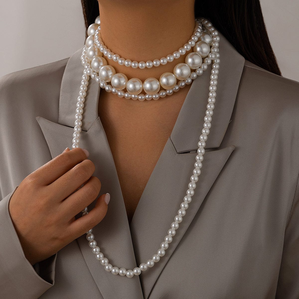 Elegant 2Pcs Chunky Pearl Long Chain Stackable Necklace Set