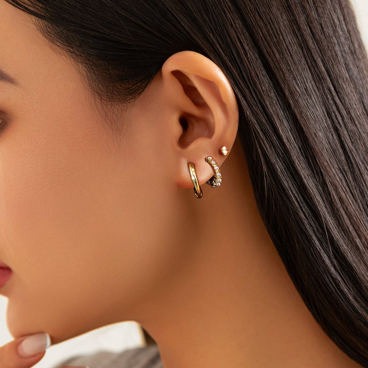 Elegant 3 Pairs Pearl Huggie Hoop Earrings Set - ArtGalleryZen