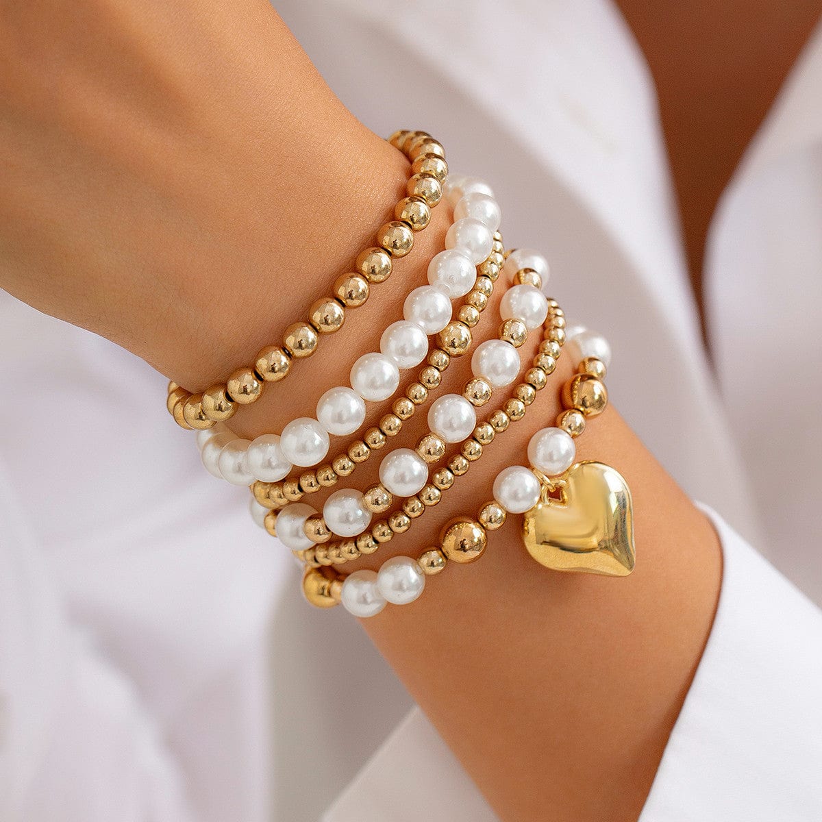 Elegant 6pcs Heart Charm Pearl Chain Stackable Bracelet Set