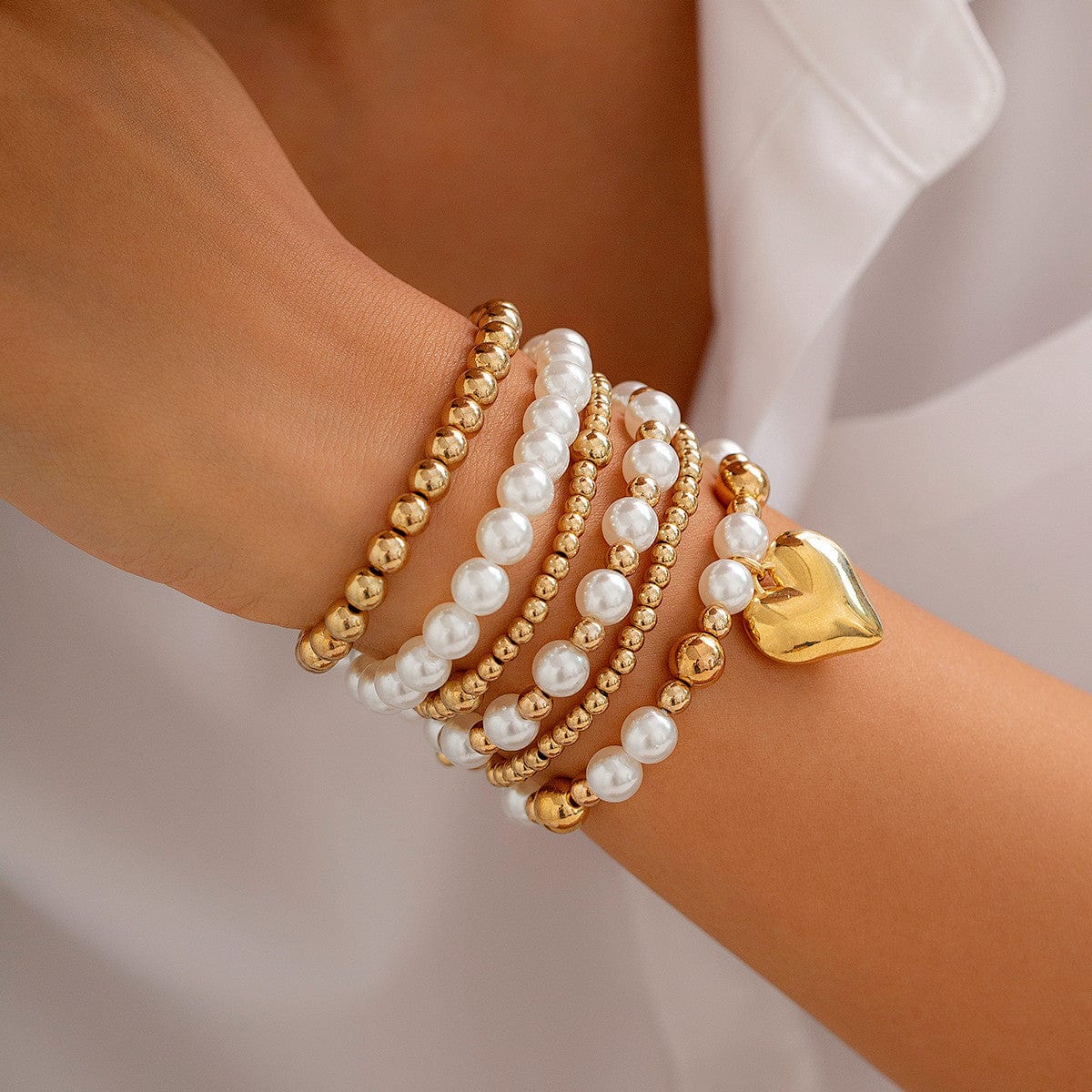 Elegant 6pcs Heart Charm Pearl Chain Stackable Bracelet Set