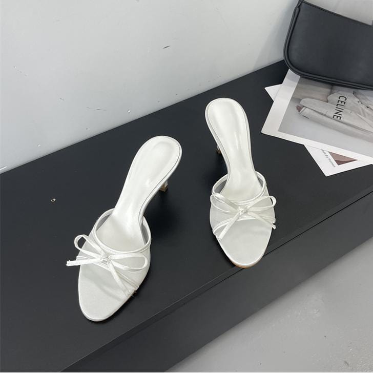 Elegant Bowknot Mesh Round Head Thin Heel Sandals - ArtGalleryZen