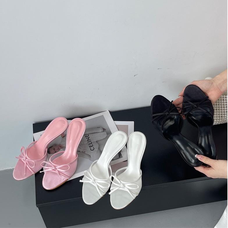 Elegant Bowknot Mesh Round Head Thin Heel Sandals - ArtGalleryZen