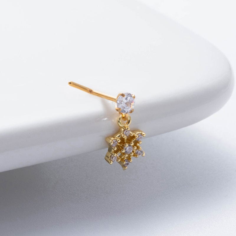 Elegant CZ Inlaid Stainless Steel Heart Snowflake Floral Nose Piercing Nose Stud - ArtGalleryZen