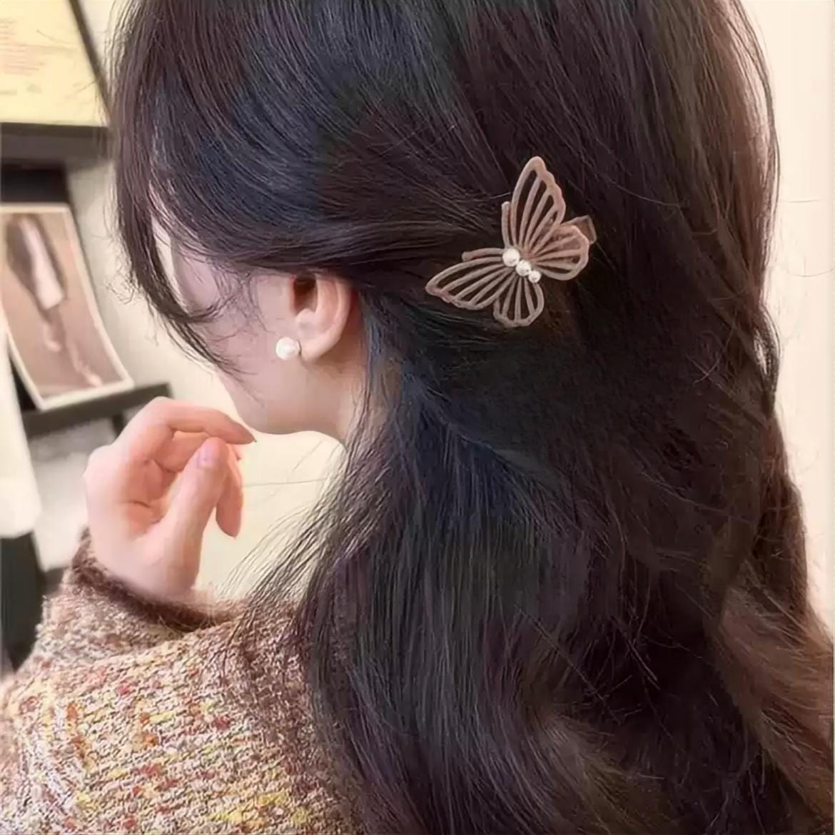 Elegant Flocking Pearl Butterfly Hair Clip