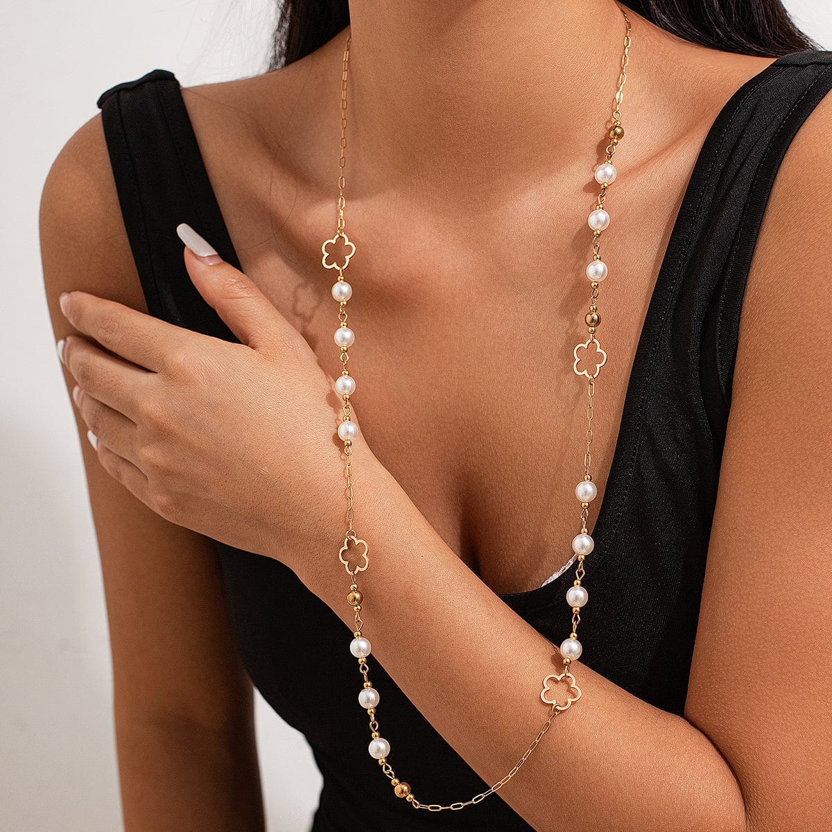 Elegant Gold Plated Hollow Flower Pearl Cable Chain Necklace - ArtGalleryZen