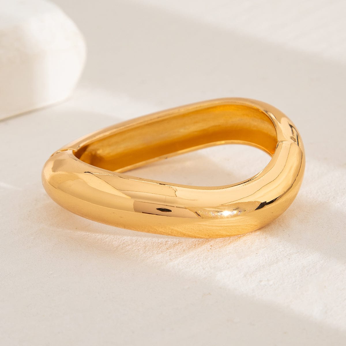 Elegant Gold Silver Tone Curved Bangle Bracelet